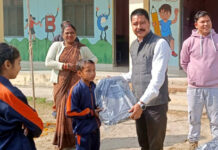 सितारगंज:—राजकीय प्राथमिक विद्यालय भरौनी में बैग वितरण व अभिभावक संवाद कार्यक्रम आयोजित